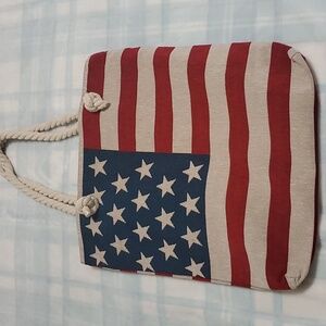AMERICAN FLAG SHOULDER HANDBAG